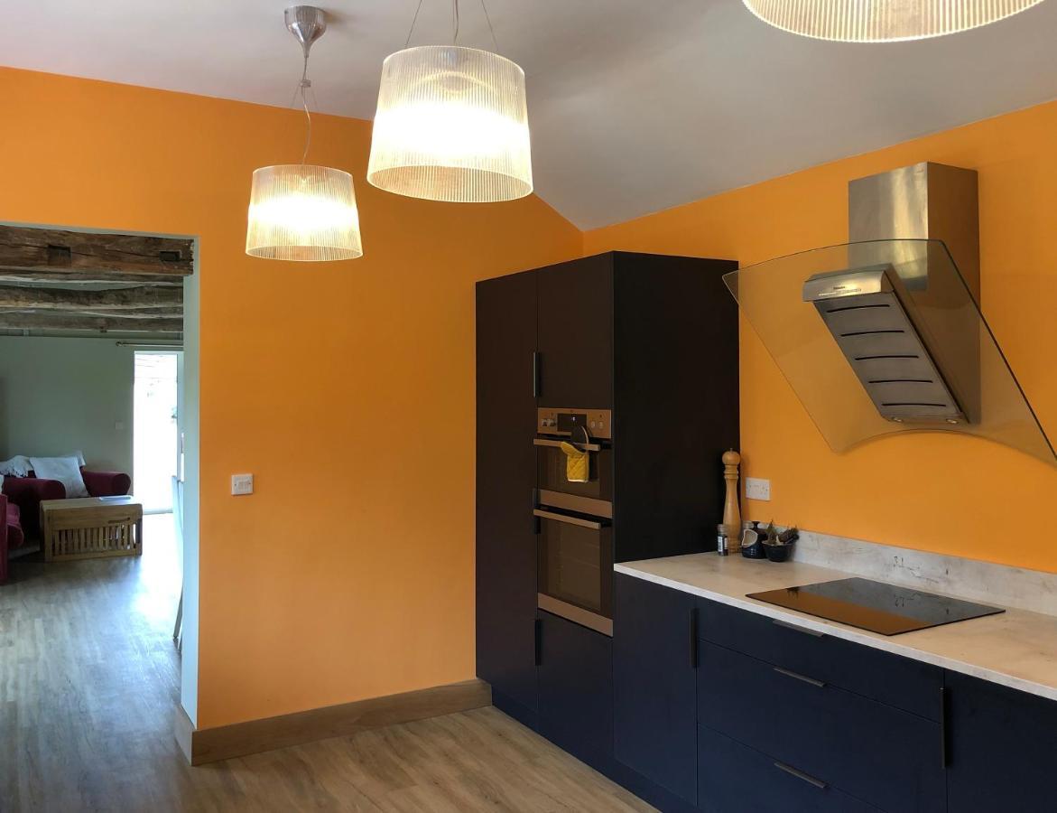 סטומרקט Lower Farm Lodge מראה חיצוני תמונה